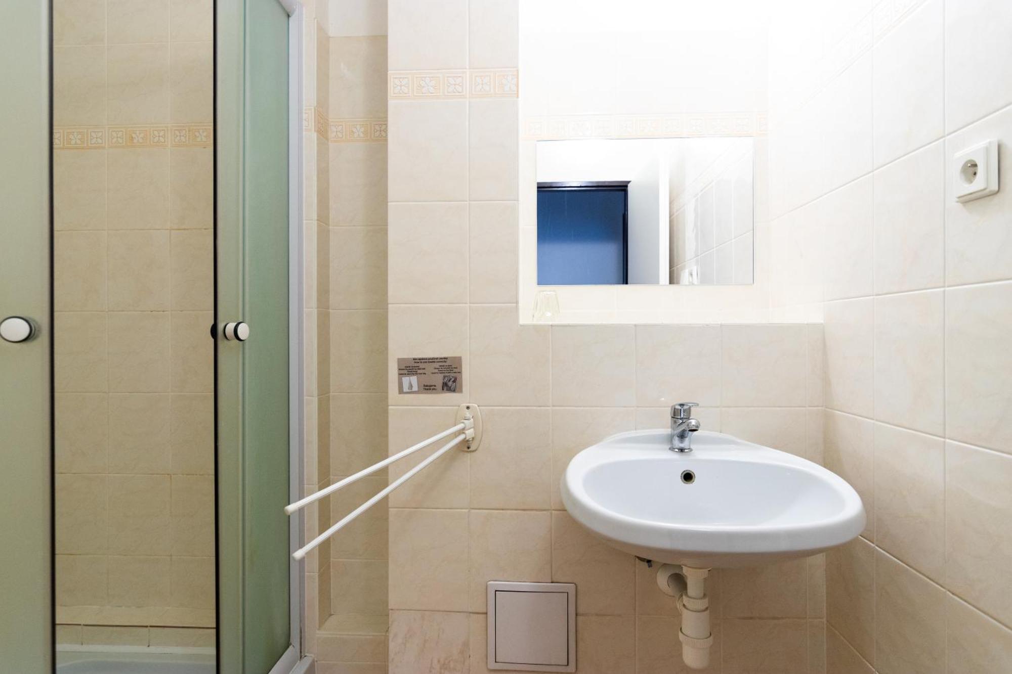 Hotel Akademia Кошице Экстерьер фото