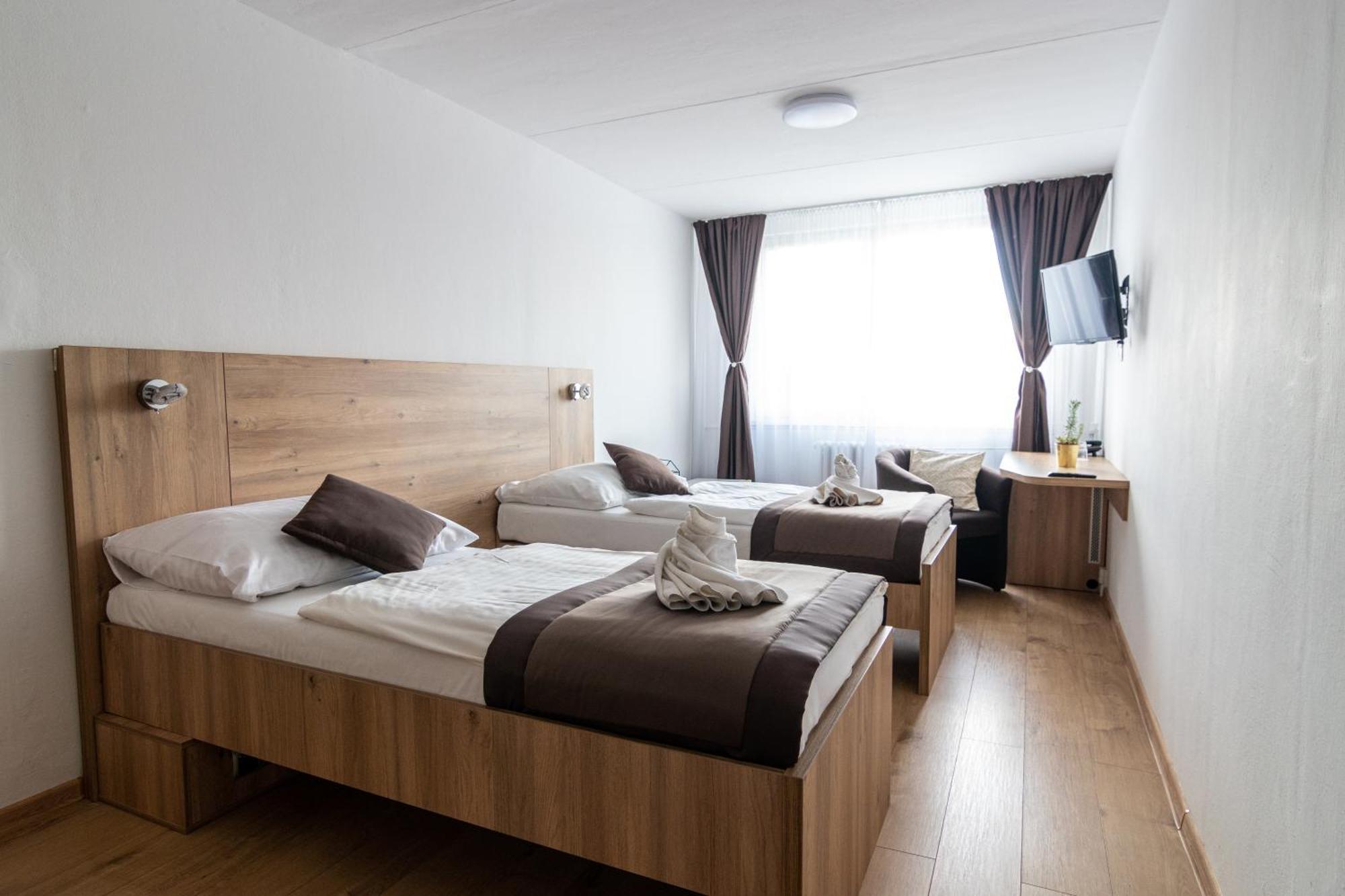 Hotel Akademia Кошице Экстерьер фото